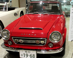 国産名車　1967年　ダットサン フェアレディ2000